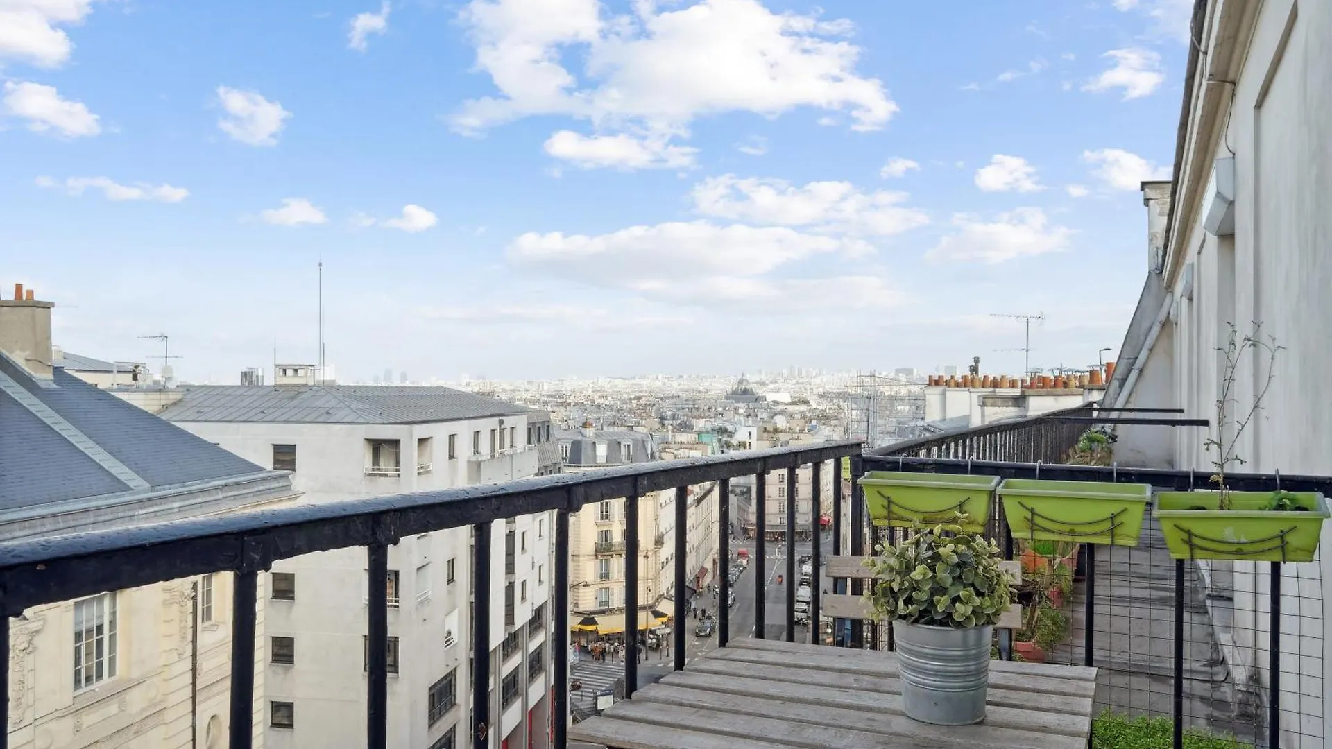 Amazing View Apartment In Heart Of باريس